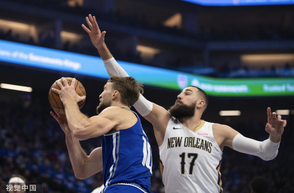 他们通过 他们通过